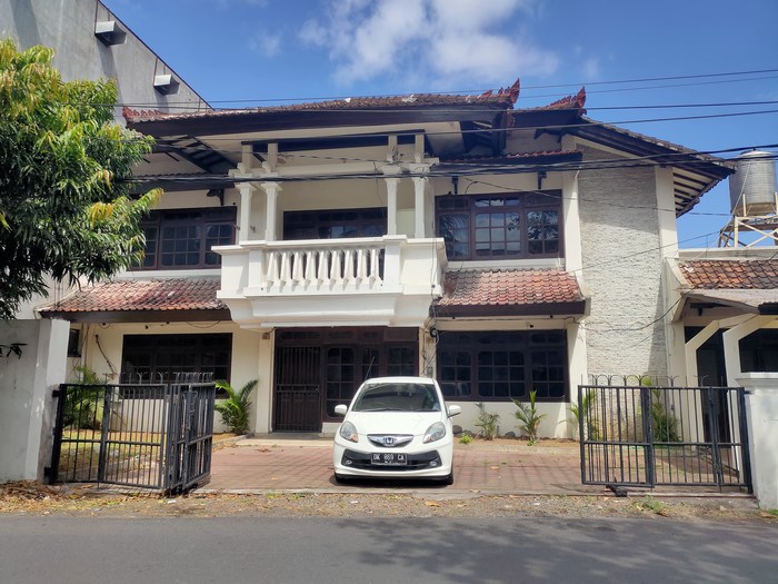 Jual Rumah di Gatot Subroto Denpasar Bagus Unt Tempat Usaha