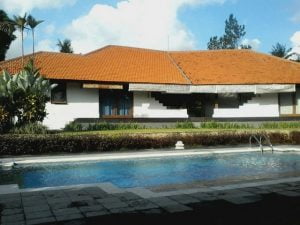 villa pererenan di jual