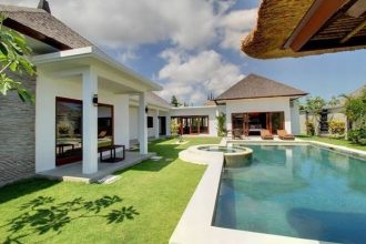 Dijual Villa di Berawa Subak Sari Tibubeneng Bali