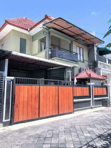 jual rumah di sidakarya