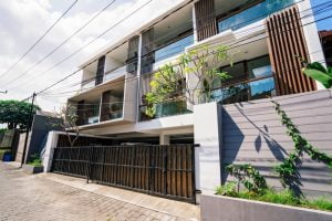 Dijual Apartemen di Batubelig Seminyak Bali