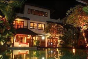 Dijual villa di batu mejan echo beach Canggu 200 meter dari pantai