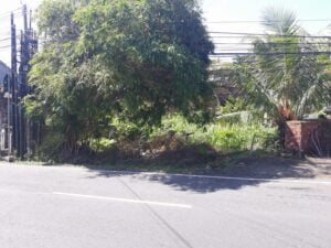 Dijual Tanah di Pinggir Jalan Uluwatu