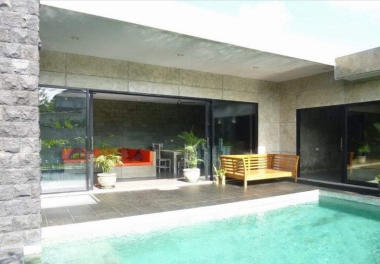 Villa dijual di Canggu