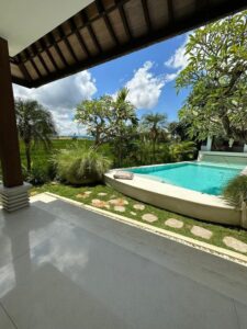 Villa Dijual di Batu Bolong Canggu