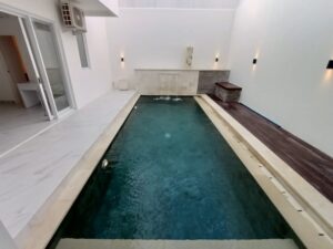 Dijual Villa di Mertanadi Kerobokan