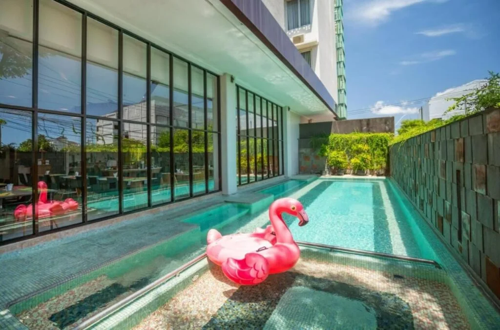 dijual Hotel grand livio Dewi sri Kuta