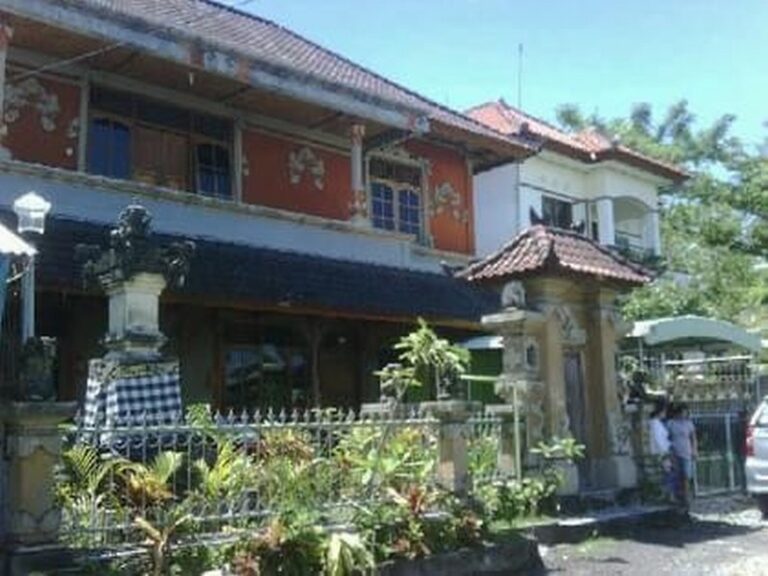 Dijual Rumah Style Bali di Tukad Badung Renon