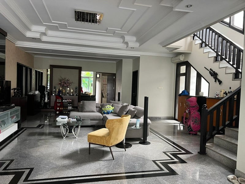 Rumah Moh Yamin Renon Ruang Tamu