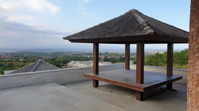 Dijual Villa View Laut di Jimbaran Samping GWK