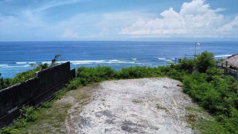 tanah pinggi tebing sawangan