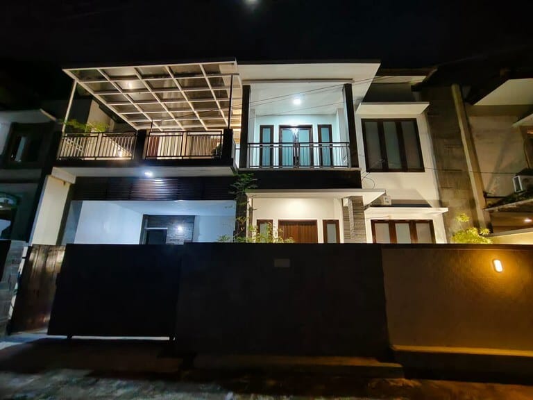 Dijual Rumah Modern Taman Griya