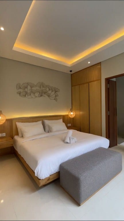 dijual villa 2 kamar di kayu tulang canggu