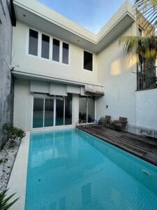 Dijual Villa di Jimbaran Bawah Muka Hotel InterContinental