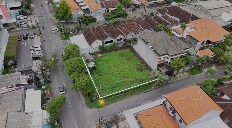 Dijual Tanah di Jalan Badak Agung muka Regents School Bali