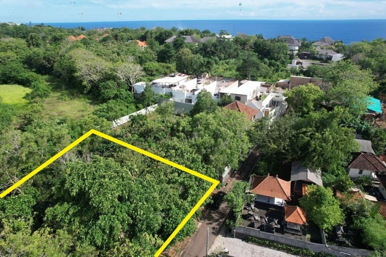 tanah view alam dekat pantai Nyang Nyang untuk dijual