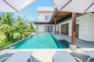 Villa rice field view dijual di Cemagi