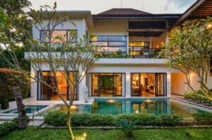 Villa private pool dijual di Sanur