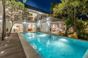 beli villa siap huni di tirta akasa
