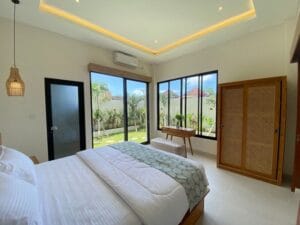 Dijual villa premium baru di Goa Gong