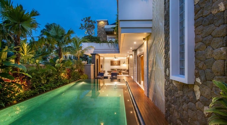 Villa luas dijual di kawasan Jimbaran