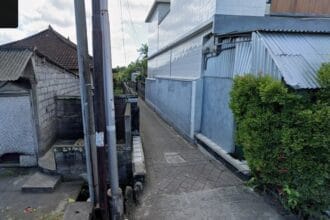 jalan masuk menuju tanah dijual di munggu