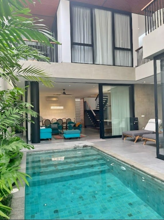 Dijual Villa Mewah Jalan Munduk Catu Canggu
