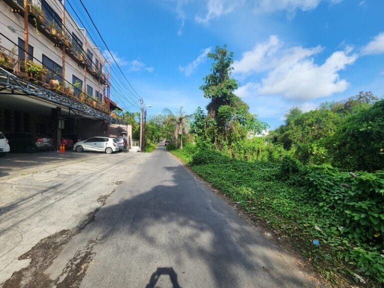 Dijual Tanah 2600m2 di Dewi Madri Renon