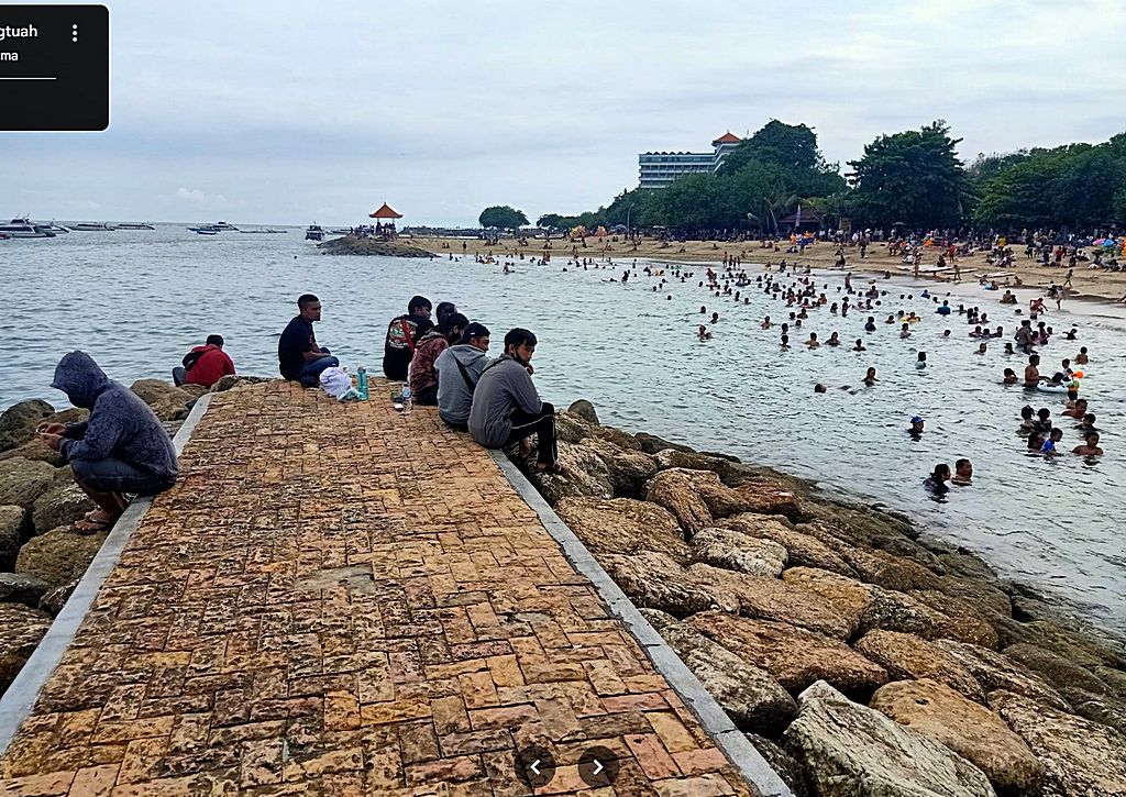 pantai sanur hangtuah