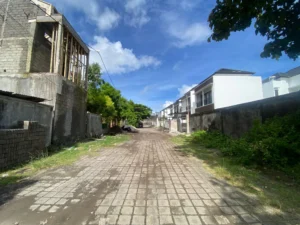 Lahan strategis tanah dijual di perum pasraman unud Bali.