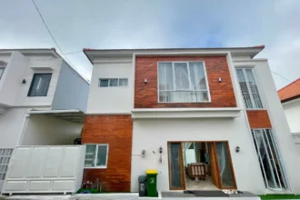 Fasad depan villa mewah dijual di Ungasan dekat kawasan GWK