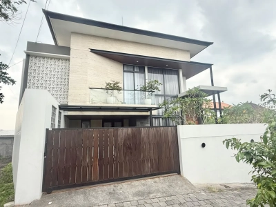 Dijual Rumah Tunjung Tutur Peguyangan Denpasar Utara