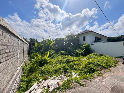 Tanah dijual murah di Seminyak Bali