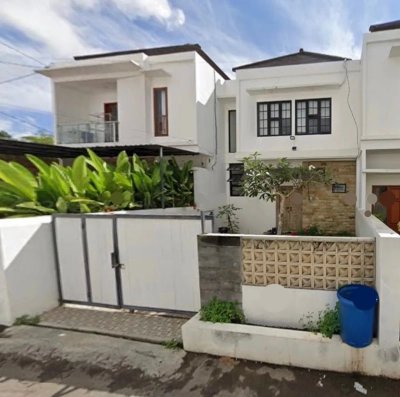 Rumah one gate system Taman Griya Jimbaran