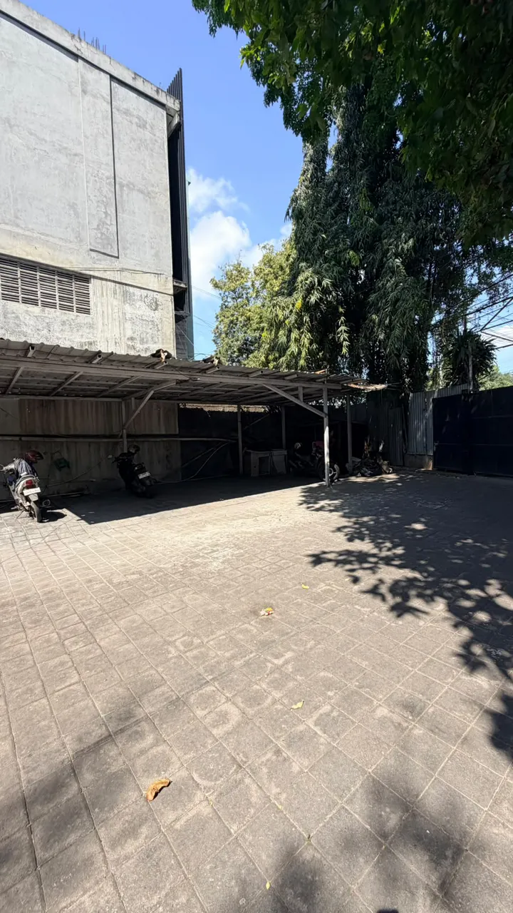Tanah Pinggir jalan Imam Bonjol Kuta 8 Are Dekat Sunset Road